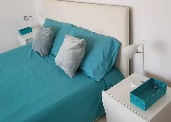 Con Terrazzo Sul Mare E Discesa In A Gallipoli