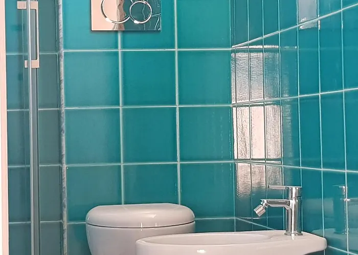 Con Terrazzo Sul Mare E Discesa In A Διαμέρισμα *