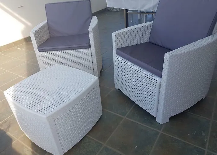 Con Terrazzo Sul Mare E Discesa In A Gallipoli